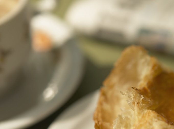 Featured image for “Koffie of thee met gebak”